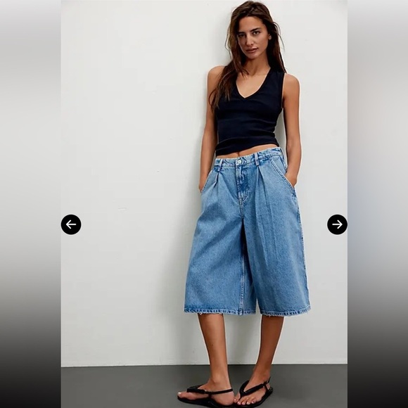 We The Free Pants - We The Free curvy Antonia crop Indigo Denim Shorts with Brown Leather Patch